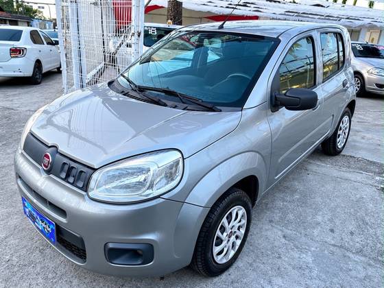 FIAT UNO 1.0 EVO ATTRACTIVE 8V FLEX 4P MANUAL FIAT UNO 1.0 EVO ATTRACTIVE 8V FLEX 4P MANUAL
